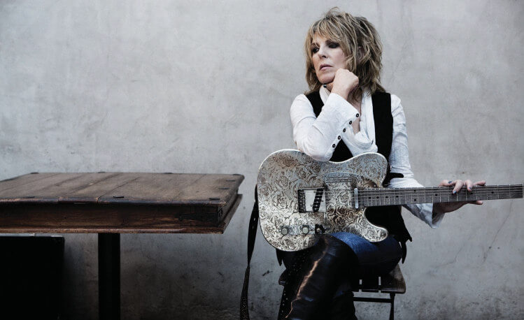 Lucinda Williams met telecaster, zoals ik haar verwachtte in Paradiso